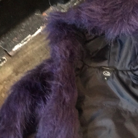 Little Marc Jacobs purple faux fur hooded jacket - Picture 4 of 4